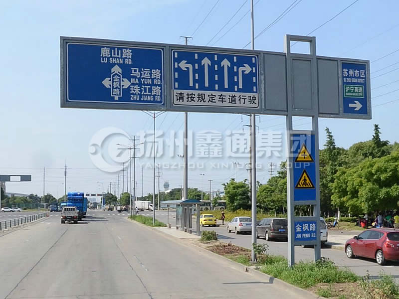 BZG-012，交通標(biāo)志桿，框架交通標(biāo)志桿