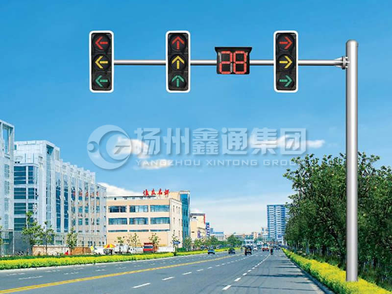 XHDG-012，L型等徑單臂信號(hào)燈桿